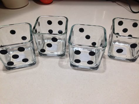 Casino Favors Ideas, Playing Card Themed Party Ideas, Cricut Casino Decorations, Dice Decoration Ideas, Casino Night Party Favors, Dice Centerpiece Table Decorations, Bunco Centerpieces, 21st Birthday Poker Theme, Casino Theme Party Decorations Diy Ideas