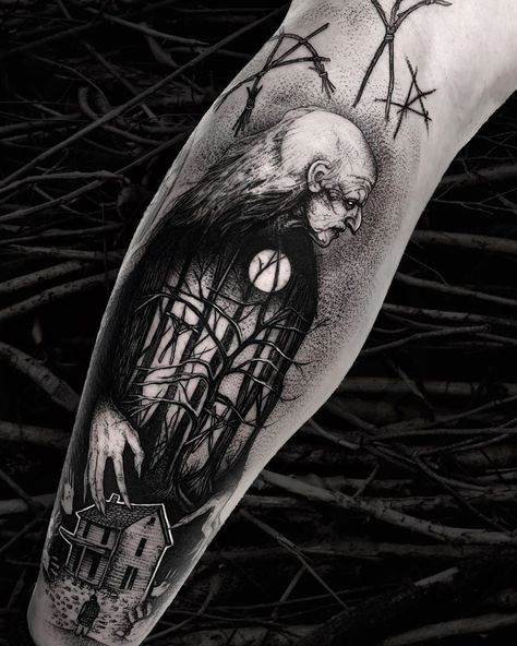 Victorian Witch, Horror Movie Tattoos, Black White Tattoos, Blair Witch Project, Movie Tattoos, Witch Tattoo, Scary Tattoos, Blair Witch, B Tattoo