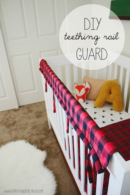 Everything Emily: DIY Teething Crib Rail Guard. No sew option. Crib Teething Guard, Crib Rail Guard, Diy Crib, Diy Teething, Rail Guard, Crib Rail, Diy Nursery, Baby Sewing Projects, Baby Projects