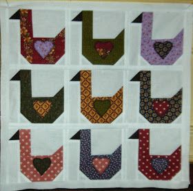 Goose Quilt, Bird Quilts, Triangle Quilts, Quilt Borders, Christmas Goose, Block Quilt, Half Square Triangle Quilts, Quilting Templates, Bird Quilt