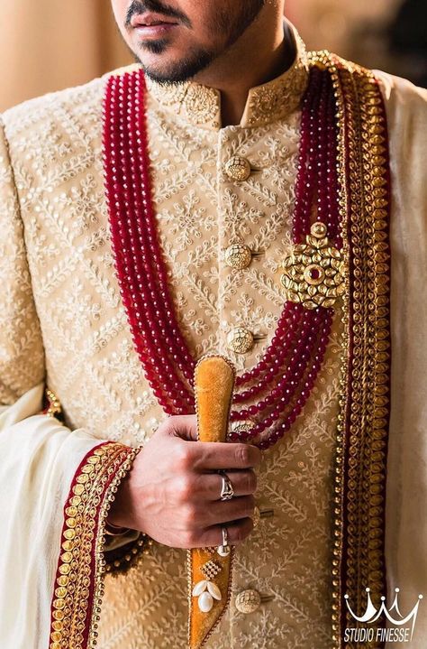 Groom Jwellery, Grooms Accessories, Groom Clothes, Groom Trends, Indian Groom Dress, Mens Traditional Wear, Jasmine Wedding, Men Jewellery, Prince Coat