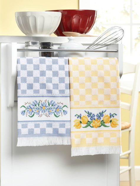 Tea Towel Cross Stitch Patterns, Cross Stitch Kitchen Towels, Hand Towel Cross Stitch Patterns, Cross Stitch Towel Patterns, Cross Stitch Hand Towels, Cross Stitch Towels, Blooming Table, Cross Ideas, Monogram Cups