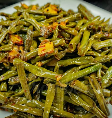 Long Bean Stir Fry Kerala Style Recipe | Desert Food Feed(also in Tamil) Beans Recipe Indian, Green Beans Recipe Indian, Long Beans Recipe, Indian Green Beans, Indian Beans Recipe, Tamil Recipes, Recipe Desert, Bean Stir Fry, Green Pepper Recipes