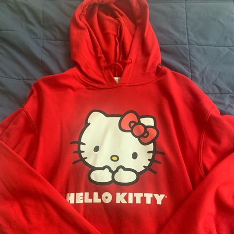 Size Large Juniors / Medium Women. Never Worn. Kimberly Core, Sanrio Hoodie, Kuromi Clothes, Sanrio Clothes, Spiderman Hoodie, Hello Kitty Hoodie, Hello Kitty Rooms, Kitty Clothes, Hello Kitty Clothes