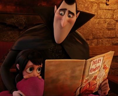 Hotel Transilvania - Dracula leyendole a su hija Transylvania Dracula, Hotel Transylvania Movie, Mavis Dracula, Disney Icons, Eddie Munson, Hotel Transylvania, Aesthetic Photography Grunge, Movie Collection, Vintage Cartoon