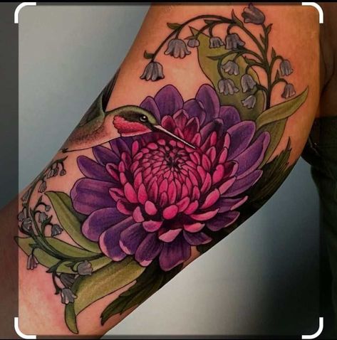 Chrysanthemum Tattoos, Chrysanthemum Flower Tattoo, Lilac Tattoo, Magnolia Tattoo, Daffodil Tattoo, Chrysanthemum Tattoo, Bouquet Tattoo, Tattoo Color, Daisy Tattoo