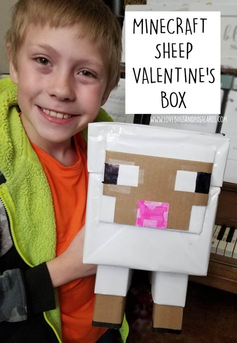 Minecraft Sheep Valentine's Box Minecraft Valentine, Minecraft Box, Minecraft Heart, Minecraft Valentines, Minecraft Sheep, Minecraft Diy, Diy Valentines Box, Valentine Boxes For School, Digital Heart