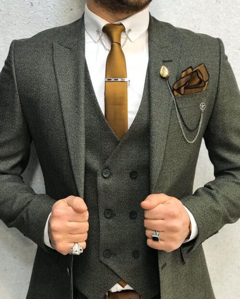 Wedding Suits For Groomsmen, Gromes Men Suits, Mens Wool Suit Wedding, Suits For Blonde Men, Vintage Green Suit Men, Mens Wedding Suits Fall Color Schemes, Groom Suits For Wedding Fall, Boho Mens Wedding Suit, 3 Piece Suit With Bow Tie