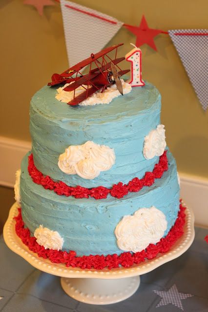 "Time Flies" vintage airplane birthday...cute 1st bday for zephyr!  and he's only 4 weeks old now Airplane Birthday Cakes, Vintage Airplane Birthday, Time Flies Birthday, Planes Birthday Party, Airplane Cake, Planes Birthday, Diy Birthday Cake, Airplane Birthday Party, Vintage Airplane