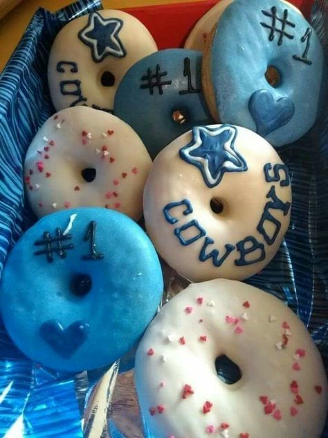 Cow Baby Showers, Mini Donuts, Country Boys, Dallas Cowboys, Baby Showers, Donuts, Dallas, Cow, Party Ideas