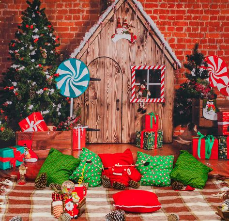 Christmas Photo Background, Christmas Mini Shoot, Christmas Background Photography, Christmas Baby Pictures, New Year Diy, Mirror Keychain, Dinosaur Themed Birthday Party, Christmas Photo Booth, Xmas Deco