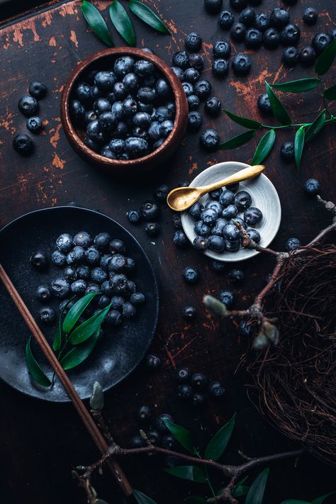 Mochi Balls with Fermented Organic Blueberries from Chile Blueberry Food Photography, Lughnasadh Aesthetic, Blueberry Cereal, Blueberry Photography, Mochi Balls, Chile Recipe, Lammas Lughnasadh, Dark Food, Moody Food Photography