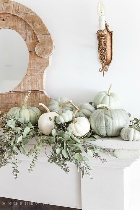 Where to Find Light Green Pumpkins | Apartment Therapy Green And Cream Fall Decor, Cream Fall Decor, Porche Halloween, Heirloom Pumpkins, Farmhouse Cozy, Pumpkin Tutorial, Painting Pumpkins, Pumpkin Decorations, Fall Mantle