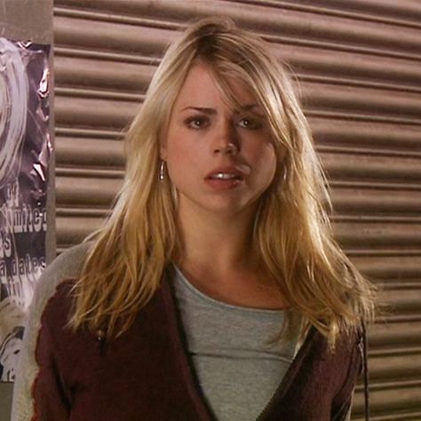 Rose Tyler Outfit, Doctor Who Rose Tyler, Rose Taylor, Doctor Who Rose, Rose And The Doctor, Billie Piper, Rose Tyler, 10th Doctor, Michael Sheen