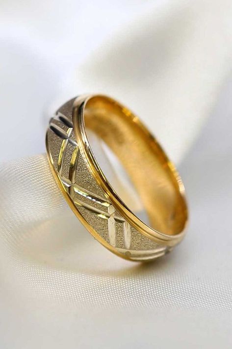 Solid Gold wedding Band Gold Ring Designs For Men, Ring Designs For Men, Solid Gold Wedding Band, Mens Ring Designs, Gold Jewels Design, Diamond Pendant Sets, Couple Wedding Rings, Diamond Rings Design, Gold Ring Designs