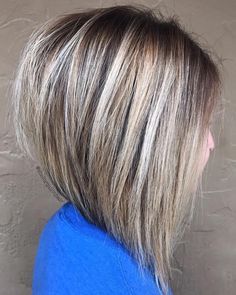 Blonde Inverted Bob, Inverted Long Bob, Virtual Hairstyles, Inverted Bob Haircuts, Angled Bob Haircuts, Tan Skin Blonde Hair, Inverted Bob Hairstyles, Stacked Bob Haircut, Smink Inspiration