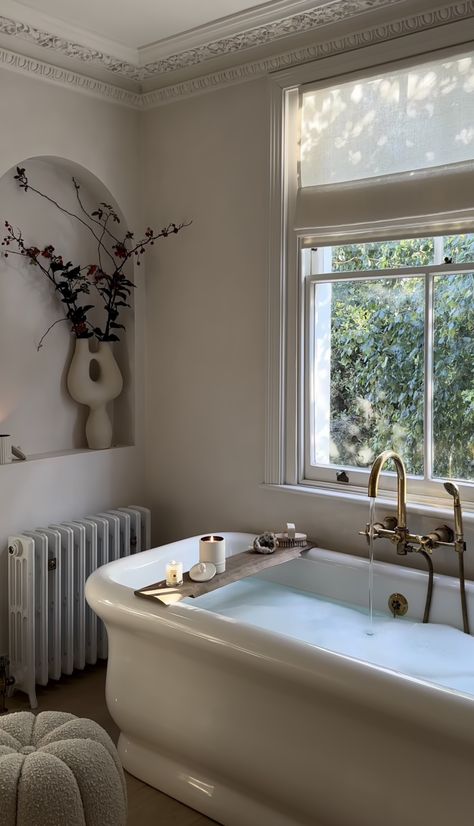 Small Bathroom Tub Ideas, Arran Rahimian, No 17 House, Sarah Louise, Bathroom Retreat, Tub Ideas, Bath Tray, Magic Moments, City Road