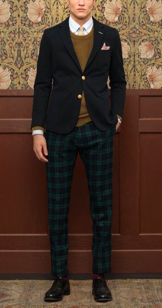 Plaid Outfit Men, Brogues Outfit, Light Blue Long Sleeve Shirt, Trousers Outfit Men, Green Plaid Pants, Plaid Pants Outfit, Gentleman Fashion, Black Blazer Men, Sweater Outfits Men