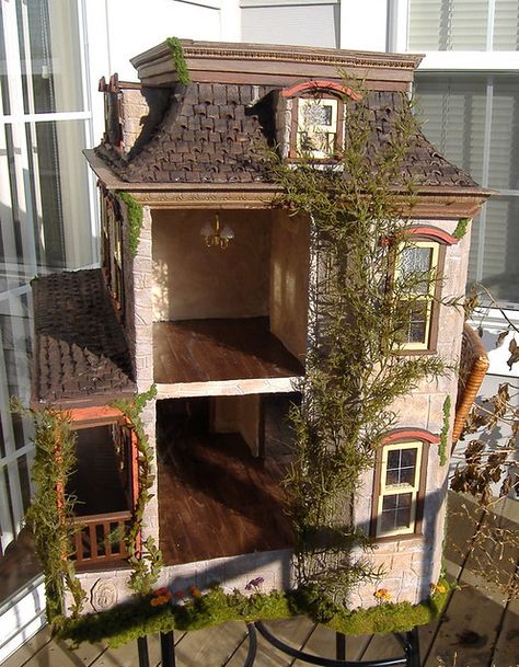 Lily Dollhouse, Victorian Dollhouse Furniture, Haunted Dollhouse, Doll House Plans, Mini Doll House, Dollhouse Projects, Victorian Dollhouse, Victorian Dolls, Miniature Rooms