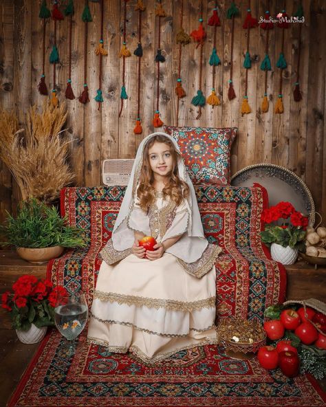 Iranian Dress, Iranian Culture, Arabian Decor, Yalda Night, Eid Cake, Armenian Culture, First Animation, Childrens Photography, Dress Girl