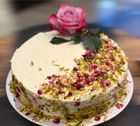 Love Cake Recipe, Persian Love Cake, Persian Desserts, Persian Cuisine, Persian Food, Gluten Free Cakes, Love Cake, Simple Recipe, Let Them Eat Cake