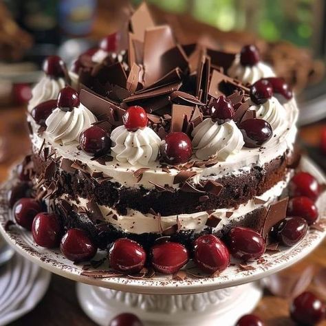 Salad 🥗 lovers | Black Forest Cake | Facebook Dark Forest Cake, Black Forest Cake, Thai Dessert, Gateaux Cake, Forest Cake, Chocolate Sponge, Food Therapy, Fudge Cake, Pie Cake