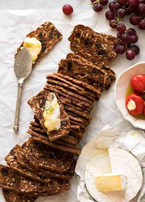 Cranberry Crackers, Gourmet Crackers, Homemade Gourmet, Cracker Recipe, Crackers Recipe, Homemade Crackers, Recipetin Eats, Cracker Recipes, Blue Cheese