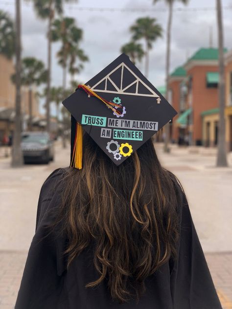 Perfect for community college graduation.   Model: myself (IG: @rodr.guez) Community College Graduation Cap, Community College Graduation, 2024 Prep, Graduation Hat Designs, College Grad Cap Ideas, Diy Graduation Gifts, Experience Quotes, Grad Hat, Senior Stuff