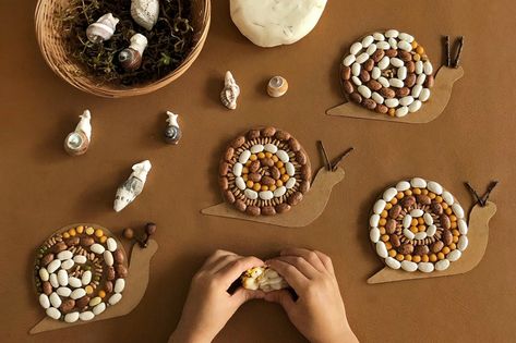 Seed Mosaics, Seed Crafts For Kids, Snail Crafts, Garden Snails, How To Make Beans, Beans Seeds, Seed Craft, Snail Craft, Prek Crafts