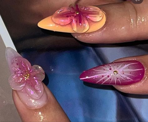 Orquideas Nails, Europe Nails, Orchid Nails, Really Cute Nails, Striped Nails, Soft Nails, Bling Acrylic Nails, Jersey City, Dream Nails