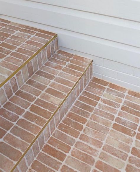 Outdoor Step Tiles, Terracotta Tiles Outdoor, Terracotta Patio, Terracotta Tile Floor, Cement Tile Floor, Tile Steps, Brick Look Tile, Outdoor Installation, Brick Steps