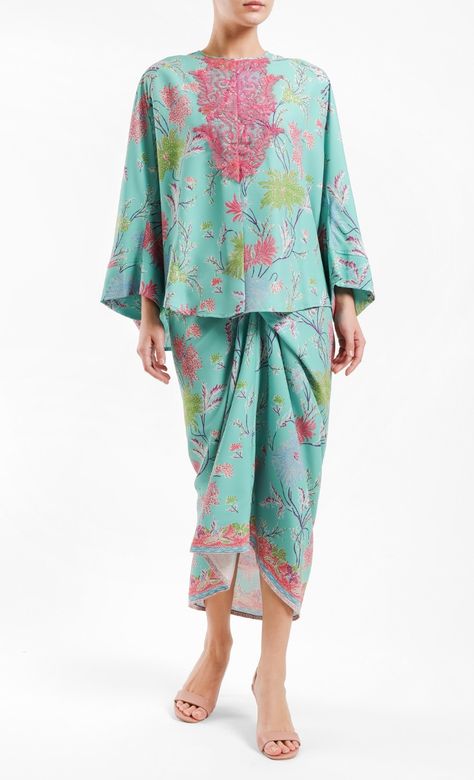 Ella Kaftan Kurung Set in Baby Blue & Off White | FashionValet Kurung Kaftan, Creative Dresses, Raya Design, Raya 2022, Guest Ideas, Blue Hijab, Kaftan Pattern, Batik Kebaya, Baju Kurung Moden