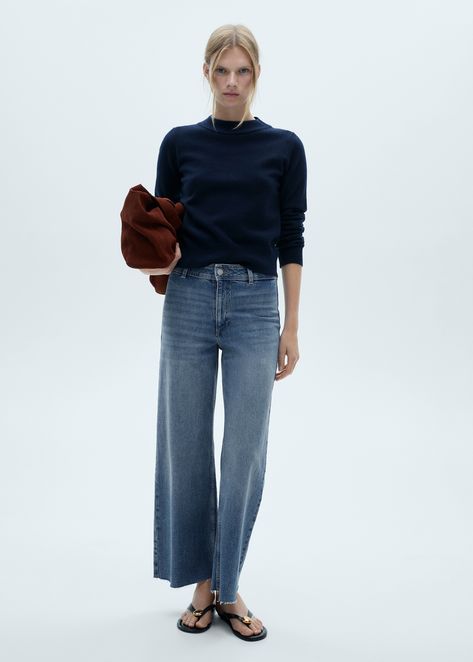 Culotte Jeans Outfit, Culottes Outfit, Culotte Jeans, Denim Culottes, Moda Denim, Basic Wardrobe, Denim Outfits, Jeans Woman, Estilo Denim