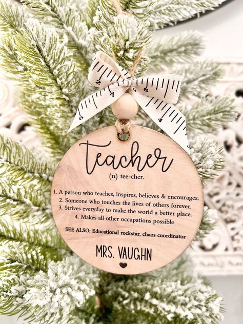 Teacher Ornament Teacher Definition Christmas Ornament for - Etsy Canada Cricket Teacher Gifts, Cnc Projects Ideas Christmas Gifts, Wooden Teacher Ornaments, Christmas Teacher Ornaments, Vinyl Teacher Gifts, Sublimation Christmas Gift Ideas, Christmas Teachers Gifts, Cute Teacher Gifts For Christmas, Cute Christmas Gifts For Teachers