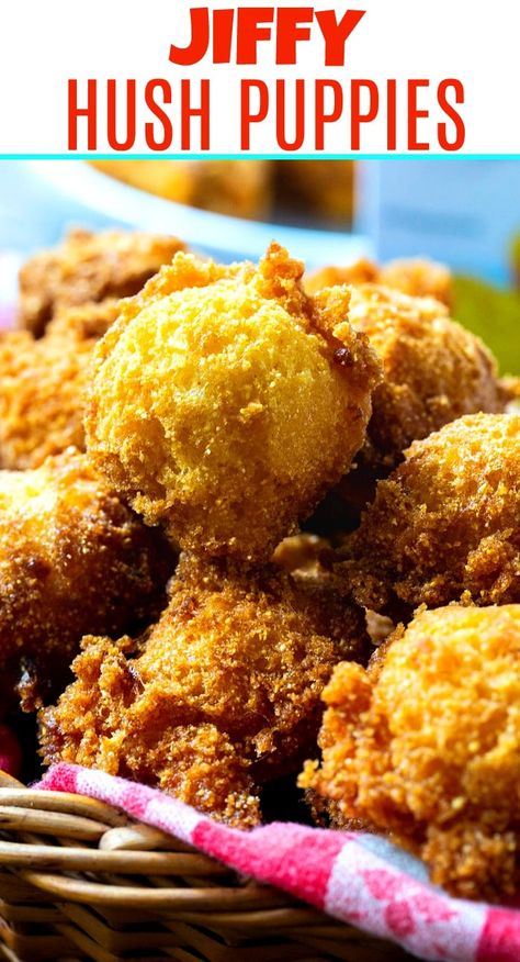 Spicy Hush Puppies Recipe, Homemade Hush Puppies Easy, Copycat Long John Silvers Hush Puppies, Jiffy Hush Puppies, Hush Puppies Recipe Jiffy, Hush Puppies Recipe Easy, Hush Puppies Recipe With Corn, Homemade Hushpuppies, Easy Hush Puppy Recipe