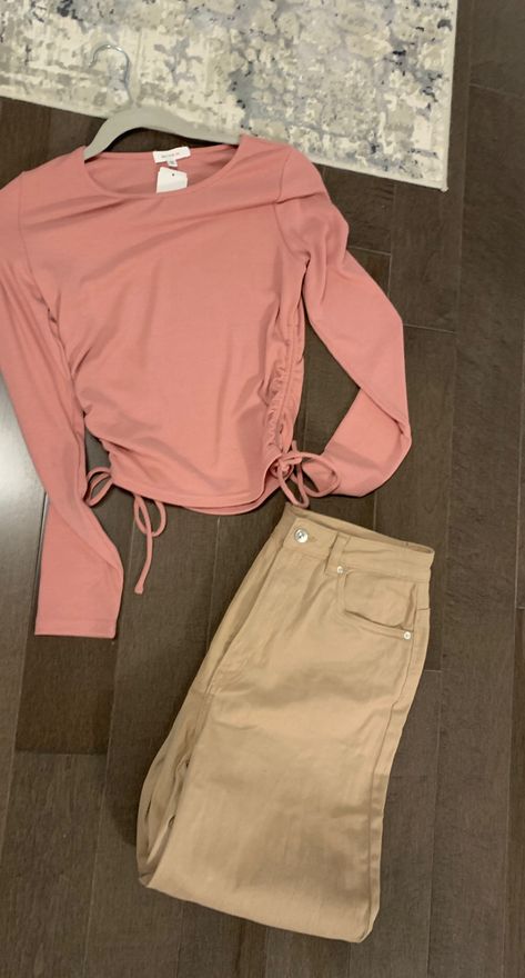 Corps Idéal, Color Combos Outfit, Fashion Corner, Add Me On Snapchat, Cute Lazy Outfits, Casual Day Outfits, Easy Trendy Outfits, Crop Top Outfits, Modest Fashion Outfits