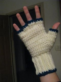 Crocheted Mittens, Crochet Gloves Free Pattern, Crochet Fingerless Gloves Free Pattern, Crochet Mitts, Crochet Hand Warmers, Fingerless Gloves Knitted Pattern, Crochet Mittens Free Pattern, Crochet Mittens Pattern, Fingerless Gloves Crochet Pattern