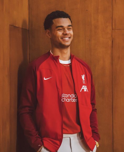 Gakpo Liverpool, Liverpool Football Team, Cody Gakpo, Liverpool Soccer, Liverpool Team, Happy Images, Liverpool Players, Fc Liverpool, Boujee Outfits