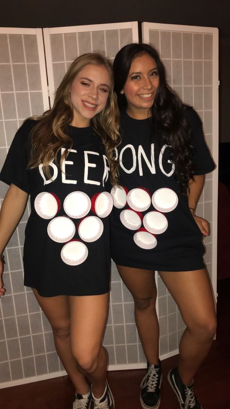 Carnaval Duo, Beer Pong Costume, College Halloween Costume, Carnaval Outfit, Duo Costumes, Couples Halloween Outfits, College Halloween, Costumes For Teens, Halloween Cups