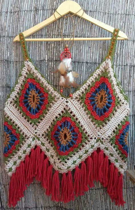 X Corak Krusye, Poncho Au Crochet, Motifs Granny Square, شال كروشيه, Confection Au Crochet, Mode Crochet, Stil Boho, Haken Baby, Granny Squares Pattern