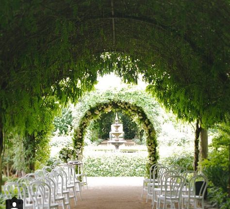 Wedding venue | Victoria, Australia | Alowyn Gardens Wedding Venues Sydney, Sydney Gardens, Garden Wedding Venues, Yosemite Wedding, Wedding Hairstyles Bride, Garden Wedding Venue, Australia Wedding, Melbourne Wedding, Wedding Gifts For Bride