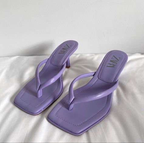 Lilac Heels, Lilac Aesthetic, Aesthetic Posters, Mha Oc, Shoe Inspo, Instagram Theme, Purple Aesthetic, Personal Shopper, Fast Fashion