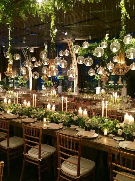 Wedding Reception Lighting, تصميم الطاولة, Tafel Decor, Cheap Wedding Venues, Glass Globes, Elegant Dinner, Long Table, Wedding Centerpiece, Wedding Table Centerpieces