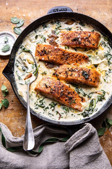 Creamy Spinach and Artichoke Salmon | halfbakedharvest.com #salmon #garlicbutter #easyrecipes Artichoke Salmon, Half Baked Harvest Recipes, Work Recipes, Soups Recipes, Tomato Chicken, Fish Ideas, Christmas Delights, Harvest Recipes, Winter Salad