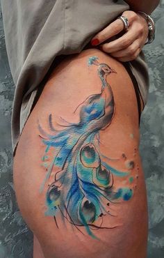 PEACOCK Tattoo Fairy, Tatuaje Cover Up, Watercolor Bird Tattoo, Peacock Feather Tattoo, Peacock Tattoo, Feather Tattoo Design, Watercolor Tattoos, Thigh Tattoos Women, Feather Tattoos