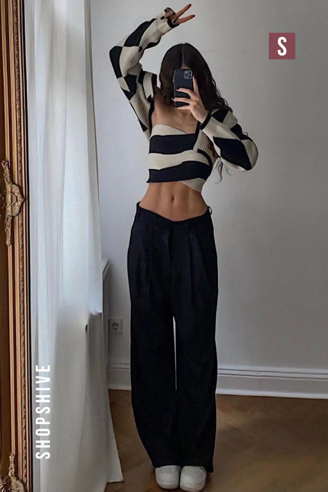 Outfit Ideas | Y2k Outfits | Early Spring Outfits | Spring Break Outfit | Summer Outfit Inspo | Spring Outfits Goals Motivation, Fits Aesthetic, 28 November, Spring Break Outfit, Casual Wide Leg Pants, Early Spring Outfits, Y2k Outfits, Small Flat, Sporty Girls