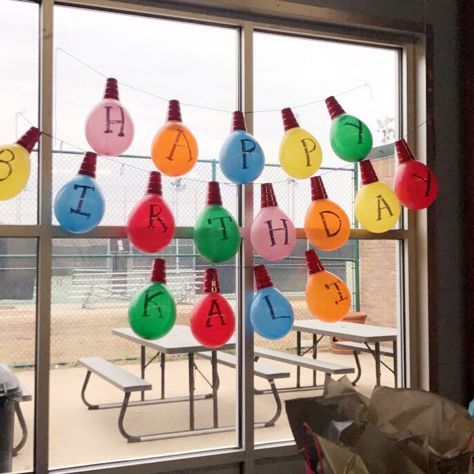 Stranger Thing Bday Party, Stranger Things Balloons, Stranger Things Theme Party Decorations, Diy Stranger Things Party Decor, Stranger Thing Birthday Party, Stranger Things Birthday Party Decorations, Stranger Things Decoration Party, Cumple Stranger Things Ideas, Stranger Things Birthday Decorations