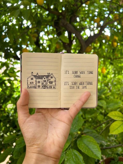 Mini Dairy Ideas, Mini Diary Ideas, Aesthetic Diary Pages, Dairy Notes, Mini Diary, Adventure Core, Park Solomon, Notebook Aesthetic, Aesthetic Writing