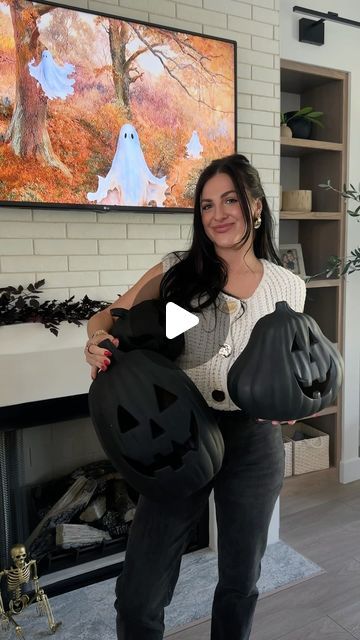 Amanda V B | Type A Style on Instagram: "I love how these pumpkins turned out- and it was the easiest and affordable DIY project. 🎃 Pumpkins and spray paint tagged on my LTK.it @loweshomeimprovement 
.
.
.
.
#halloweenhomedecor #livingroomdecor #organicmodern #diydecor #spookyhomedecor 
.
DIY matte black pumpkins 
DIY Halloween decor 
Halloween home decor
Halloween decorations
Cozy fall home decor
Studio McGee design
Organic modern home
Home decor from Amazon
How I decorated my home
Living room home decor" Kirkland Halloween Decor, Terracota Pumpkin Diy, Studio Mcgee Design, Mcgee Design, Home Decor Studio, Organic Modern Home, Black Pumpkins, Cozy Fall Home, Decor From Amazon