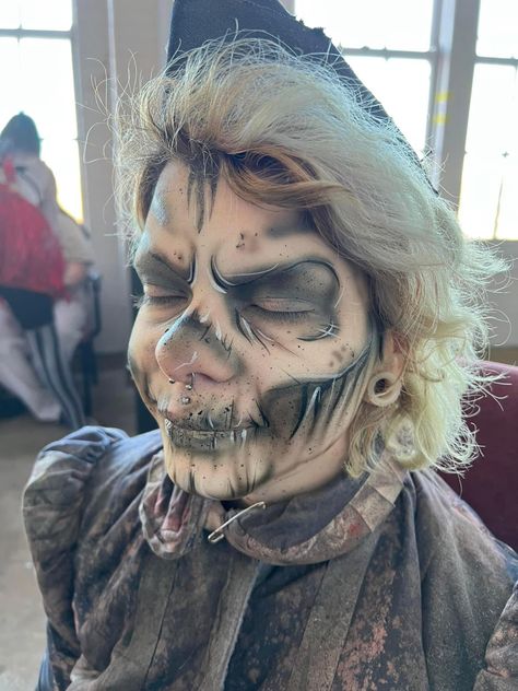 Haunted House Makeup, Haunt Makeup, Theatre Makeup, Reference Board, Halloween Makeup Scary, Horror Makeup, Drag Makeup, Zombie Makeup, Character Makeup